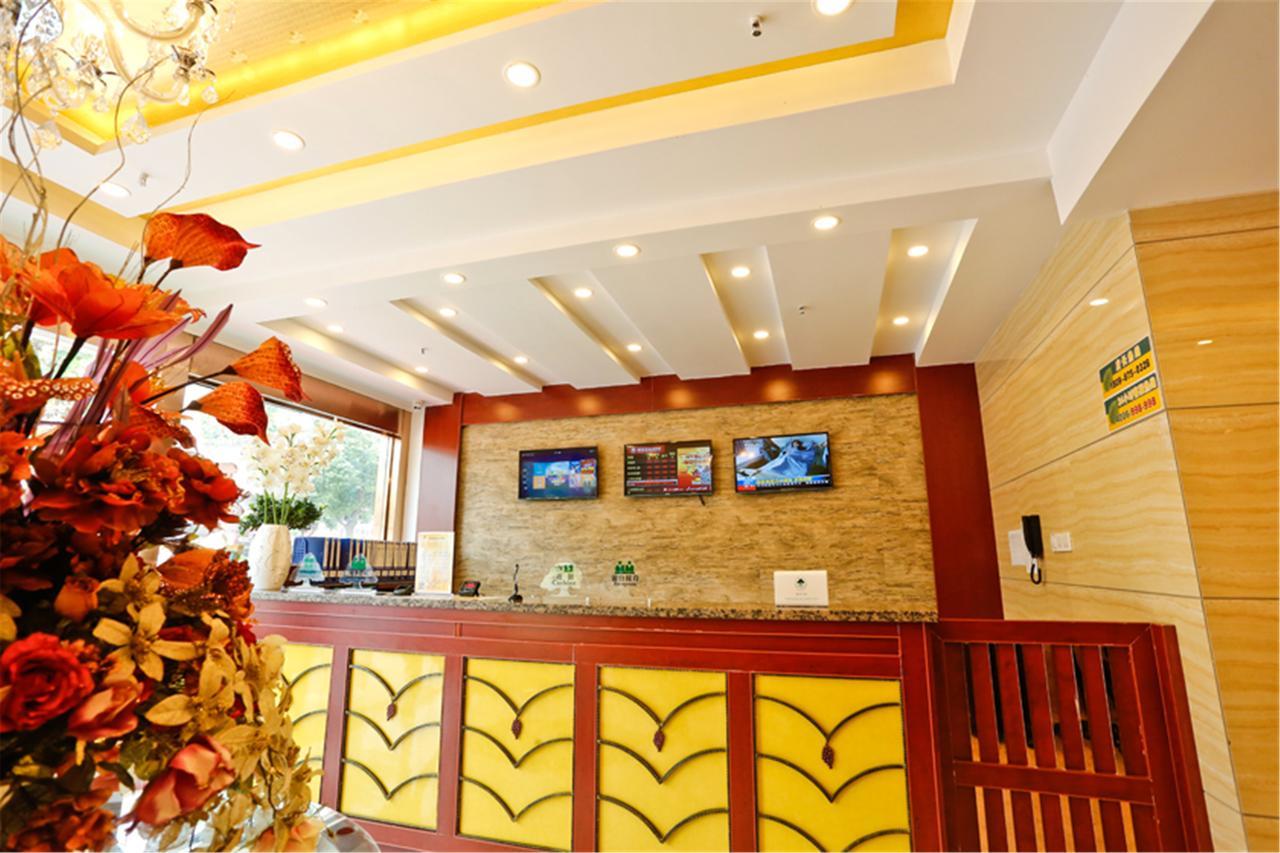 Greentree Inn Guangdong Jieyang Bus Terminal Station Ronghua Avenue Business Hotel Exterior photo